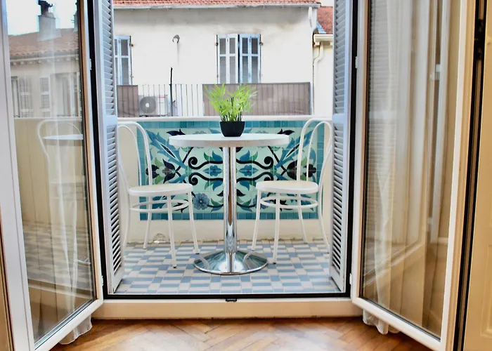 Palais Hoche 2p Lon5218 * Cannes