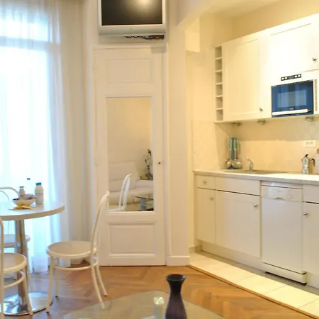 Apartment Palais Hoche 2p Lon5218 *